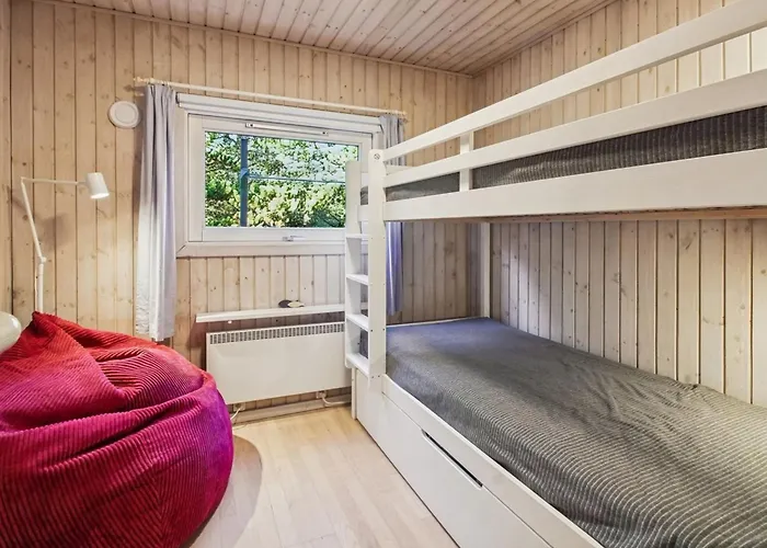 Karri - 1-1km From The Sea By Interhome *