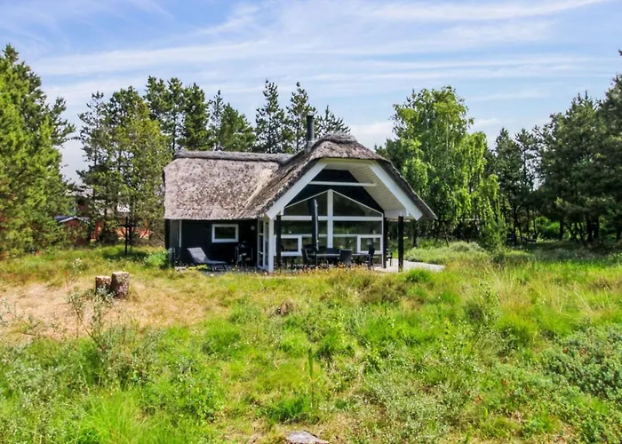 Ferienhaus Karri - 1-1km From The Sea By Interhome *